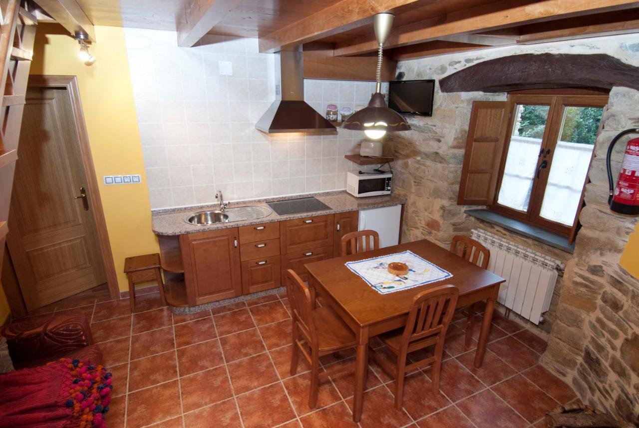 Apartamentos Rurales Tia Vicenta Santa Eulalia de Oscos Luaran gambar