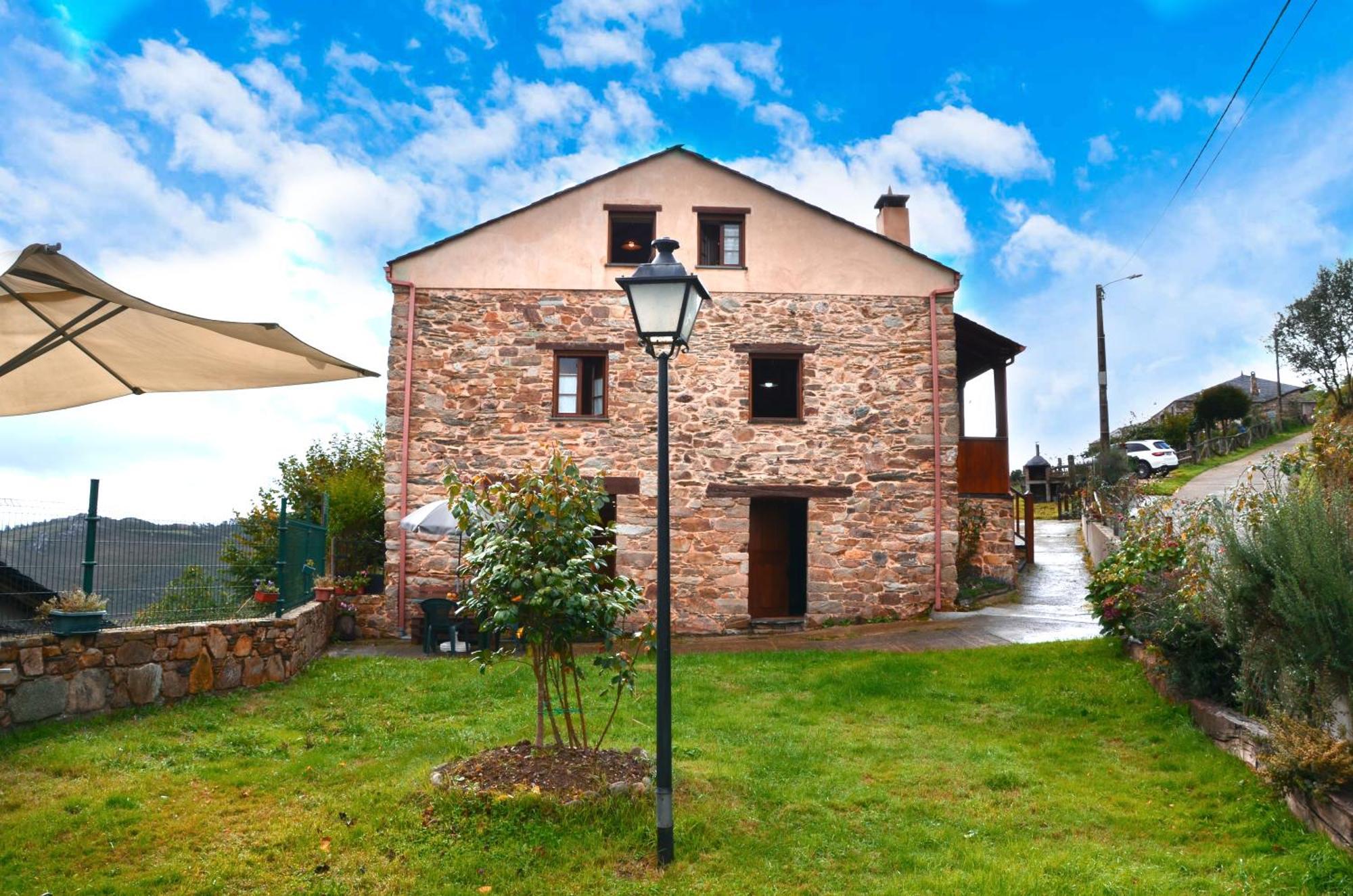 Apartamentos Rurales Tia Vicenta Santa Eulalia de Oscos Luaran gambar