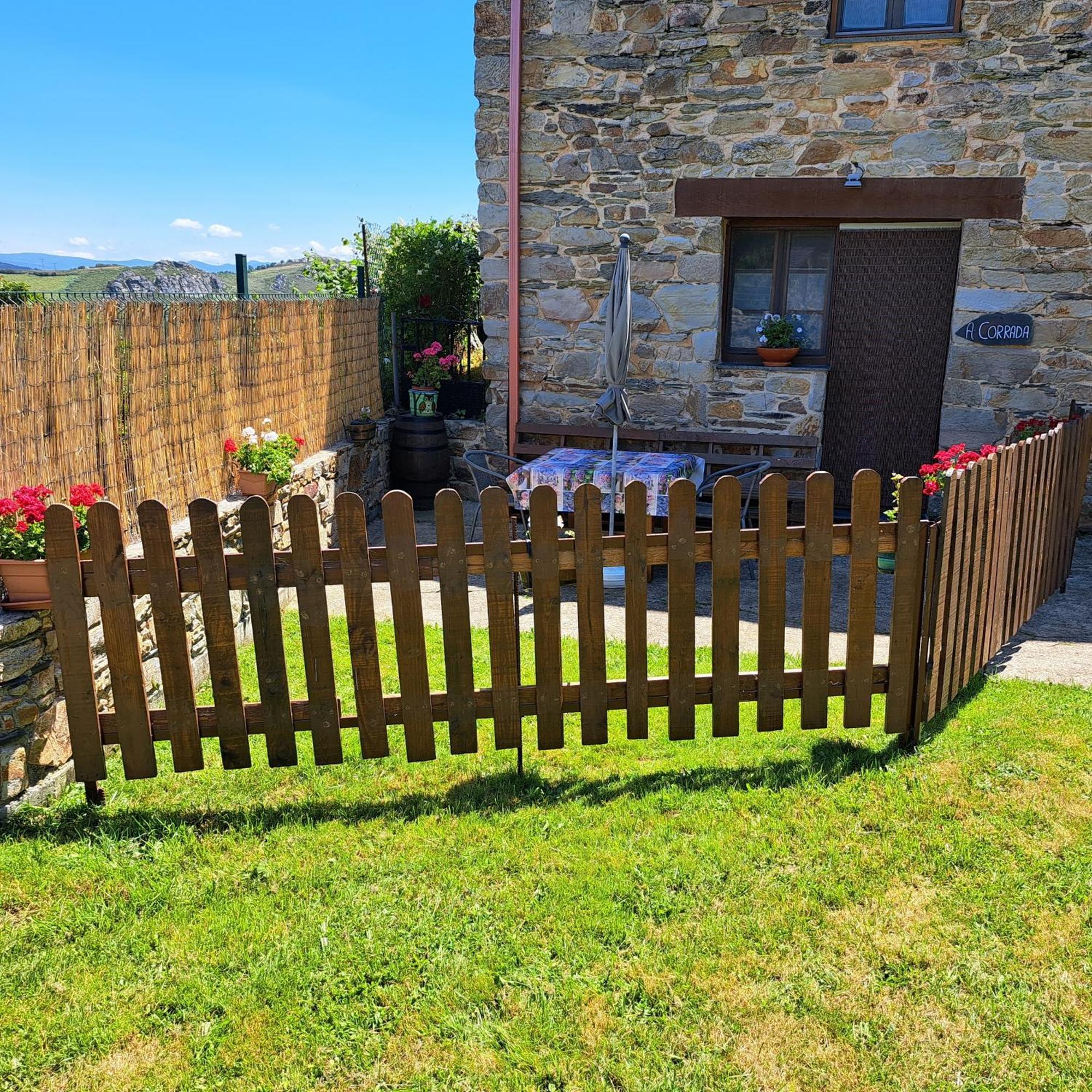 Apartamentos Rurales Tia Vicenta Santa Eulalia de Oscos Luaran gambar