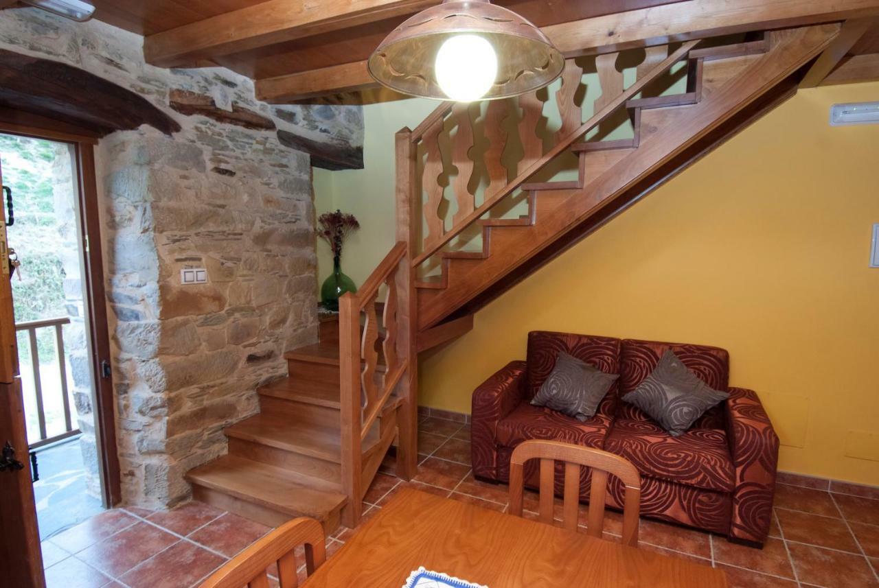 Apartamentos Rurales Tia Vicenta Santa Eulalia de Oscos Luaran gambar